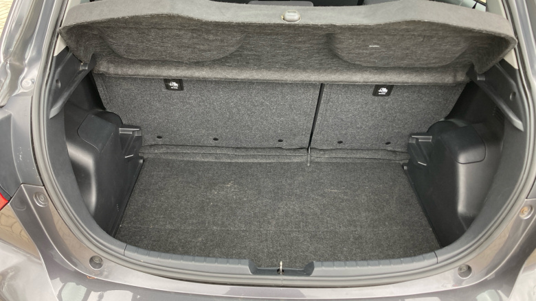 Toyota Yaris 1.0 VVT-i Icon 5dr Petrol Hatchback